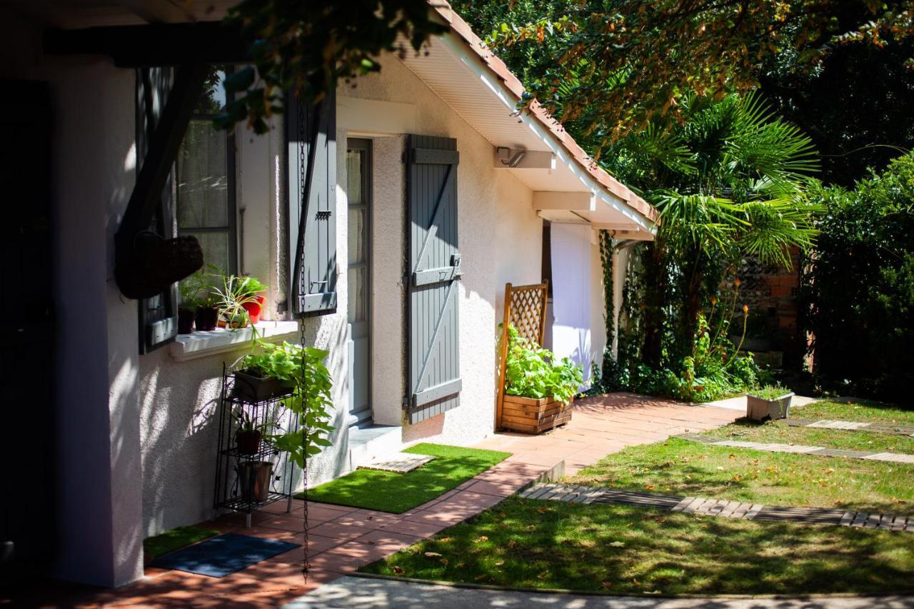 Saint-Elix-le-Chateau Mirguet Au Jardin 아파트 외부 사진